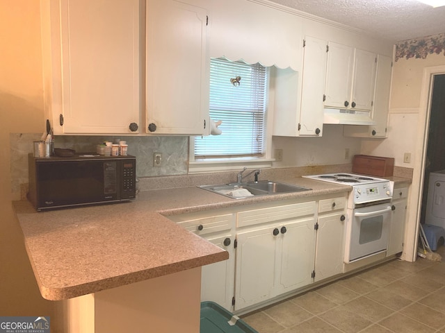 kitchen with electric stove, a textured ceiling, under cabinet range hood, black microwave, and a sink