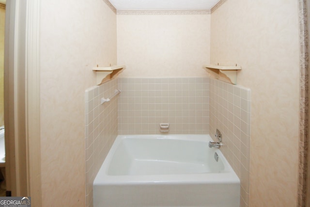 bathroom featuring a bathing tub