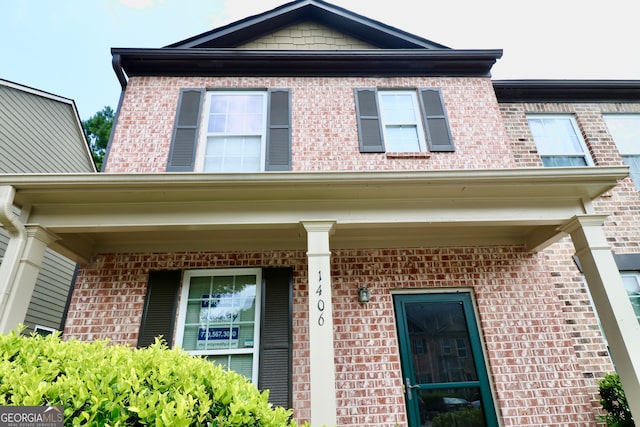 view of front facade