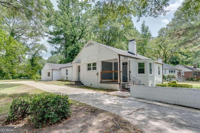 view of front of property