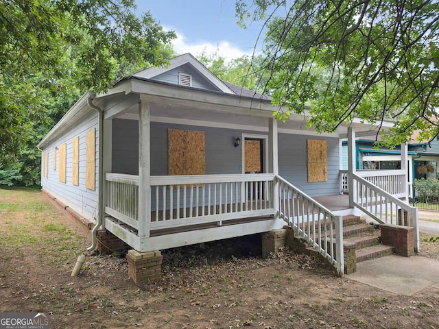 view of front of house with covered porch