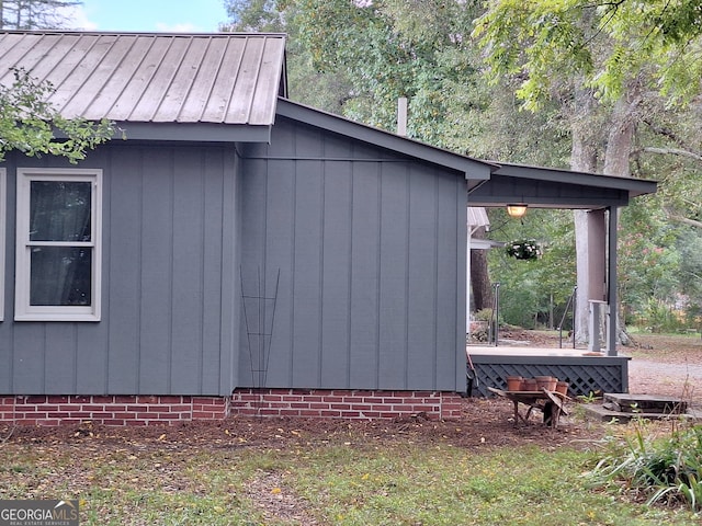 view of home's exterior