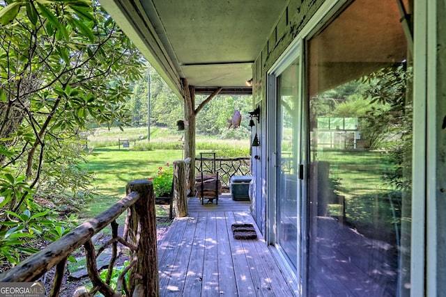 605 W Wildcat Rd, Clarkesville, GA 30523 - deck featuring a yard