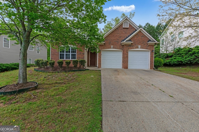 view of front of home with a front yard