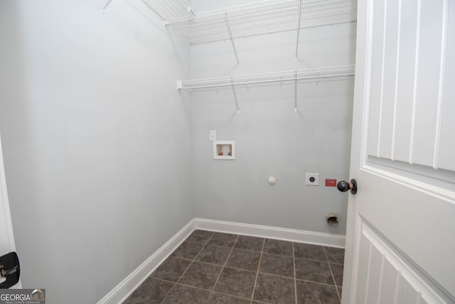 washroom with hookup for an electric dryer, washer hookup, and hookup for a gas dryer