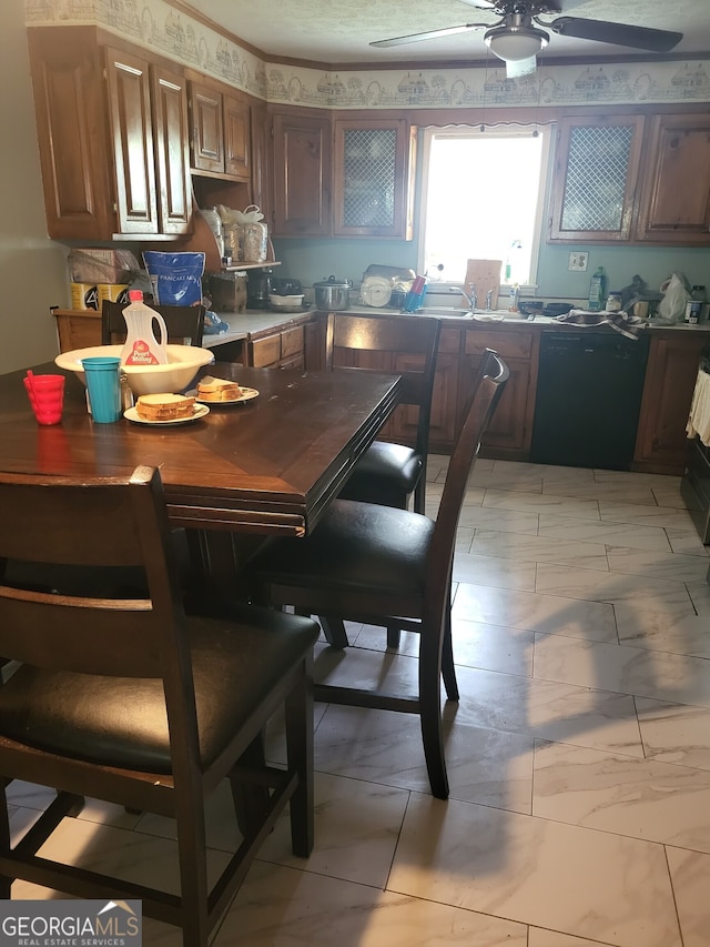 kitchen featuring ceiling fan and light tile patterned floors