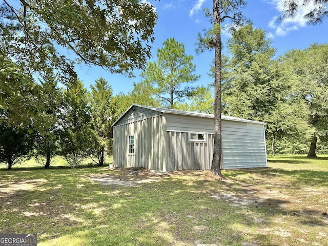 view of outbuilding featuring an outbuilding