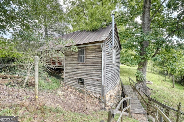 2350 Dial Rd, Blue Ridge, GA 30513 - view of outbuilding with an outdoor structure and view of wooded area