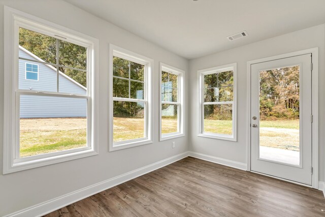 view of unfurnished sunroom