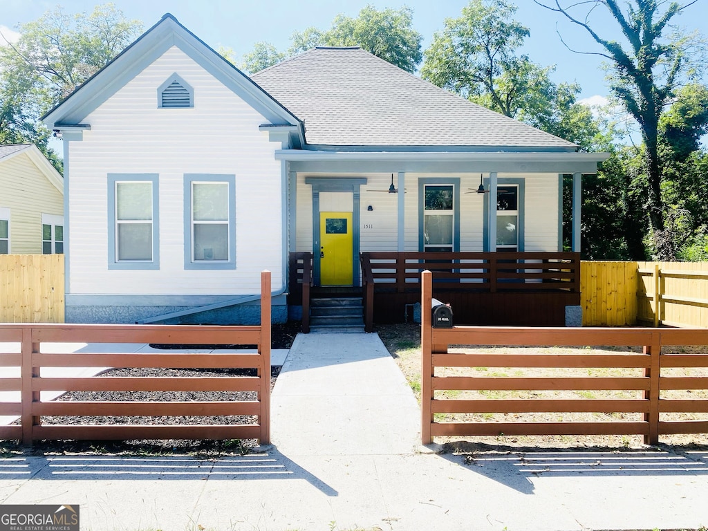 bungalow-style home featuring covered porch