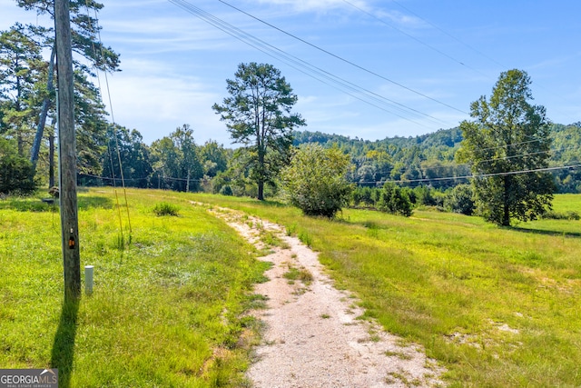 8 Oak Valley Rd, Toccoa, GA 30577