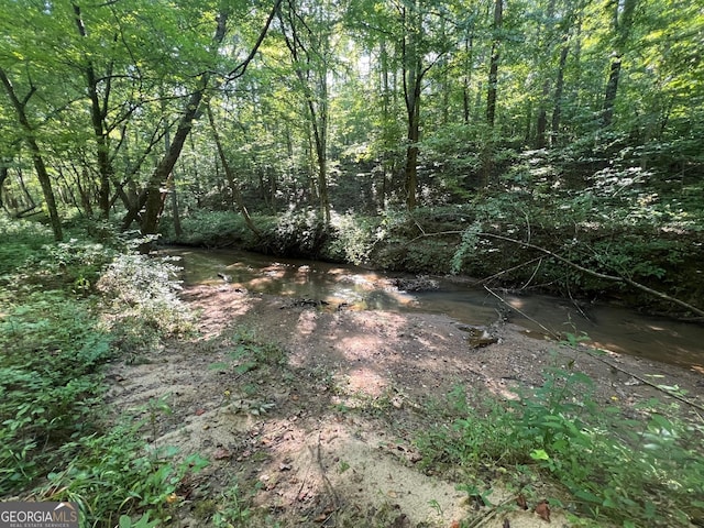 8 Oak Valley Rd, Toccoa, GA 30577