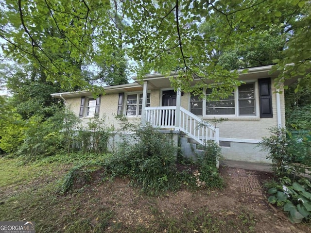 view of front of property