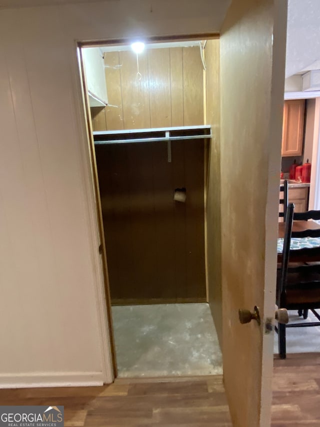 walk in closet featuring light wood-type flooring