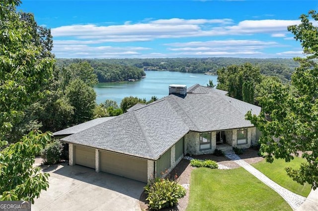 bird's eye view featuring a water view