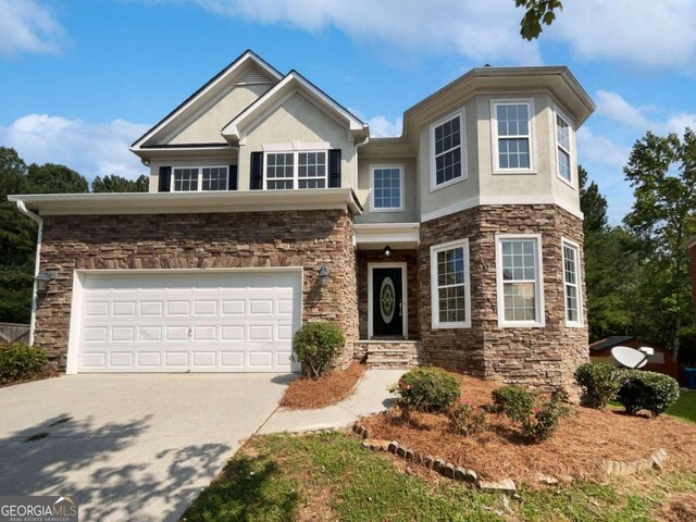 view of front facade with a garage