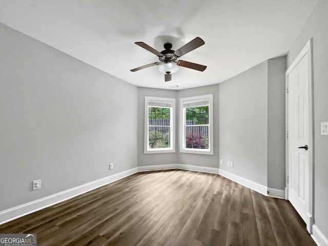 305 Crest Pointe S, Bremen, GA 30110 - spare room with ceiling fan, baseboards, and dark wood-style flooring