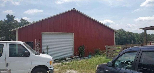 view of detached garage