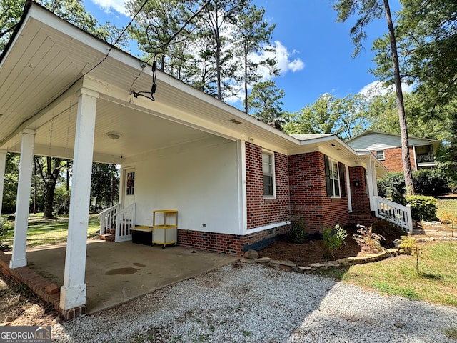 view of front of property