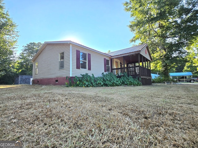 view of side of property