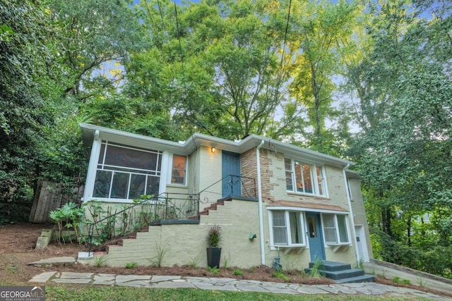 view of front of home