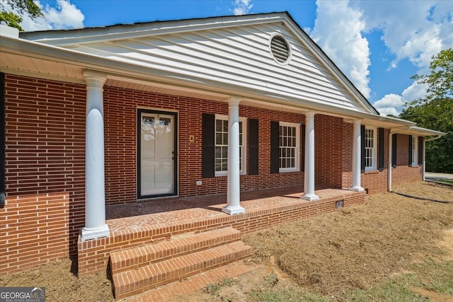 view of front facade with a porch