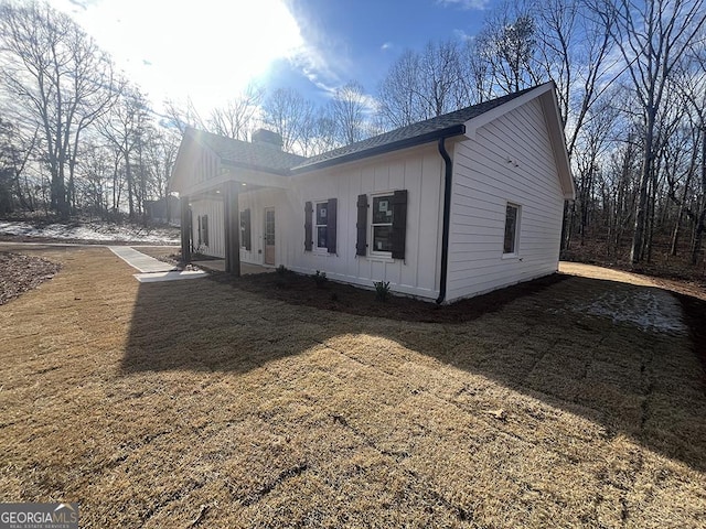 exterior space with a yard