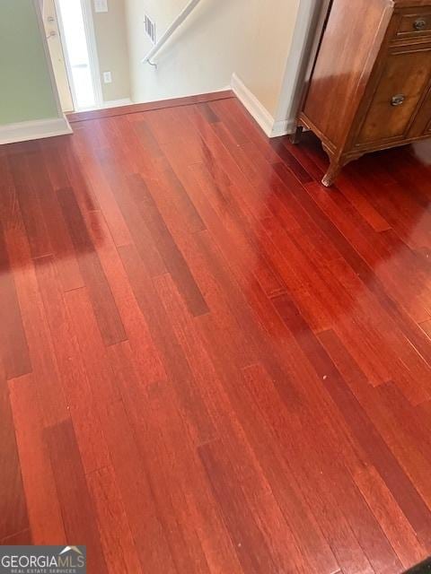 room details featuring hardwood / wood-style flooring