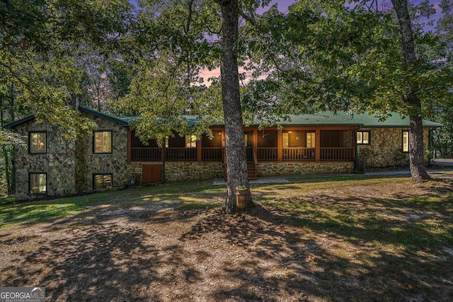 view of front of house with covered porch