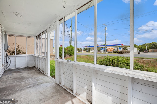 view of unfurnished sunroom