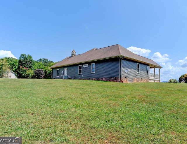199 Colonsay Trce, Blairsville, GA 30512 - view of side of home featuring crawl space, a yard, and roof with shingles