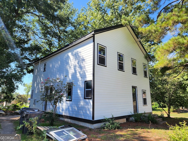 view of home's exterior