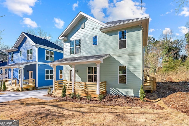 view of front of home featuring a porch