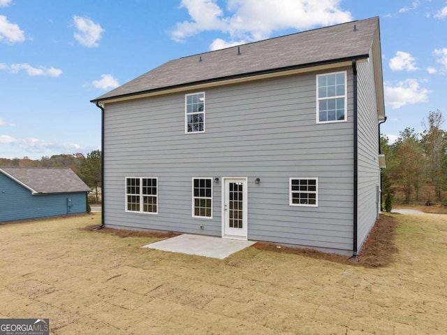 32 Joseph Ln, Hartwell, GA 30643 - back of house with a patio area