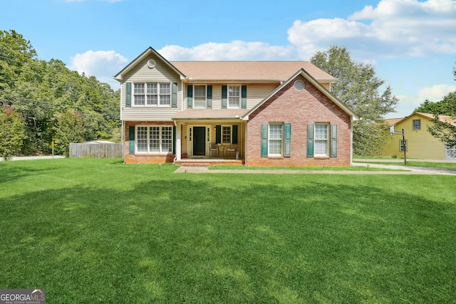 view of front of home featuring a front yard