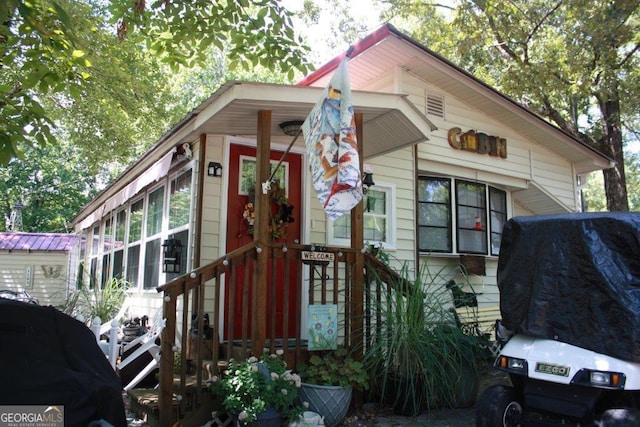 view of front of home