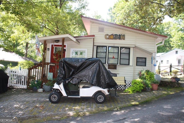 view of front of home