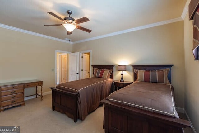 bedroom featuring ceiling fan, light colored carpet, baseboards, and ornamental molding