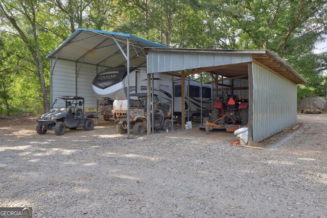 view of outdoor structure featuring a carport