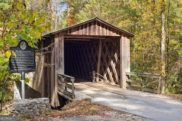 view of outdoor structure