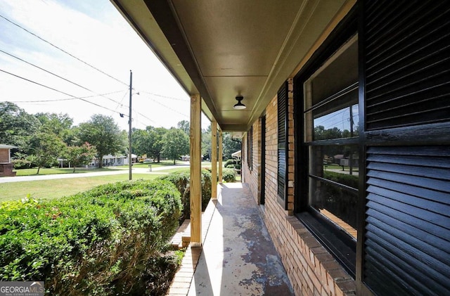 view of patio featuring covered porch