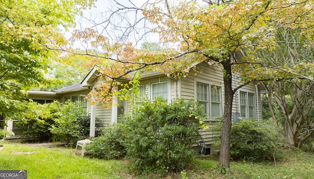 view of home's exterior