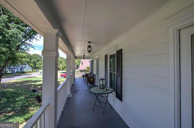 view of patio / terrace featuring covered porch