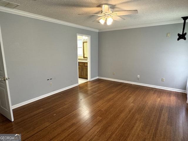 unfurnished room with a textured ceiling, ceiling fan, ornamental molding, and hardwood / wood-style flooring