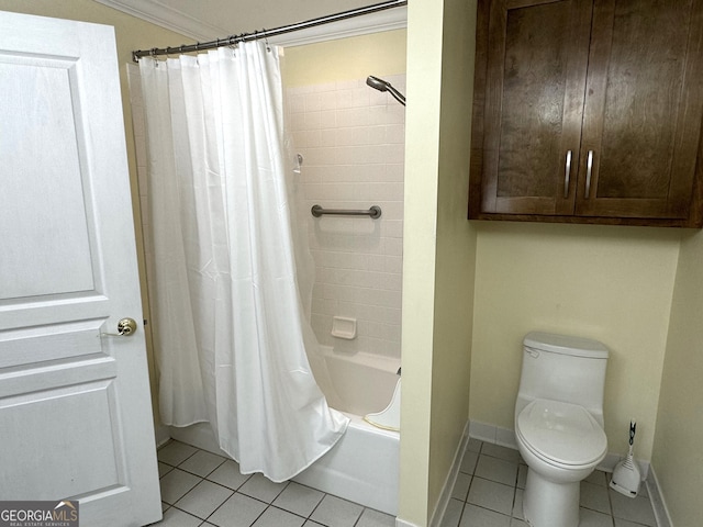 bathroom with shower / bath combination with curtain, toilet, crown molding, and tile patterned flooring