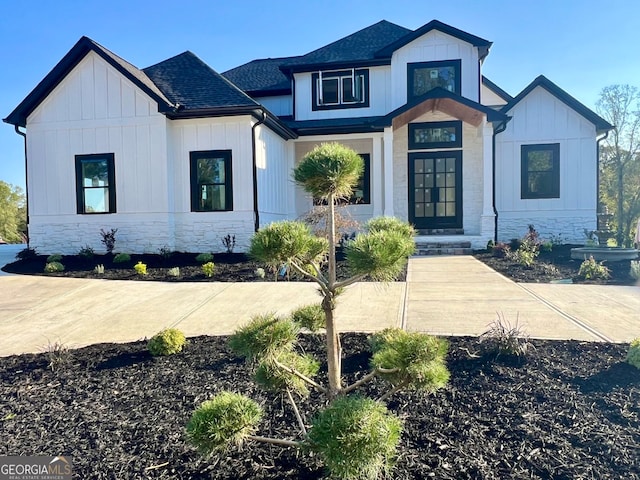 view of modern inspired farmhouse