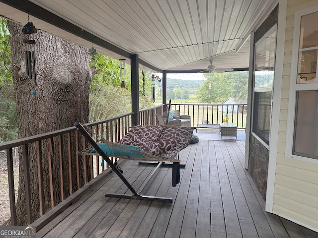 deck featuring ceiling fan