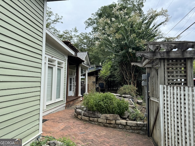 490 Hill St SE, Atlanta, GA 30312 - view of patio featuring a pergola