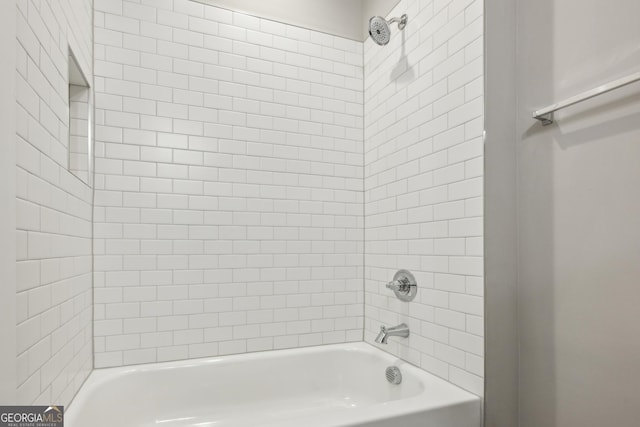 full bathroom featuring washtub / shower combination