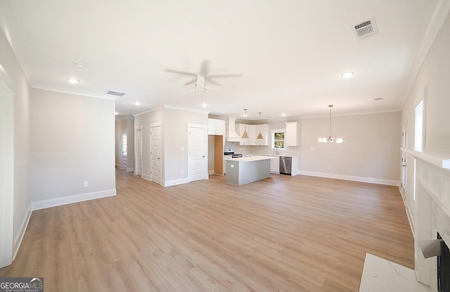 unfurnished living room with crown molding, light hardwood / wood-style flooring, and ceiling fan with notable chandelier